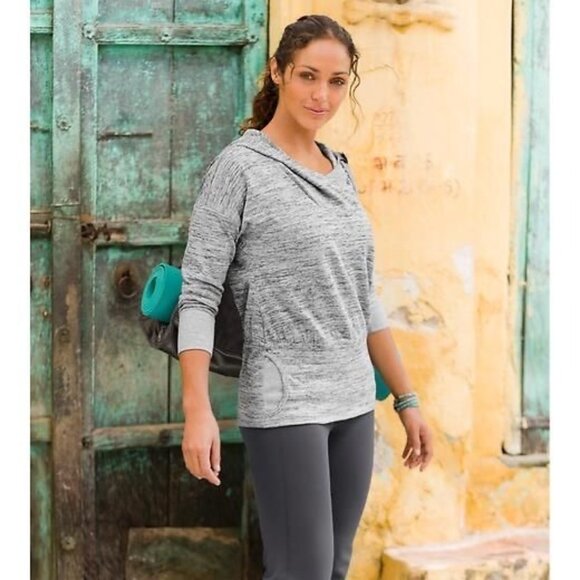 Athleta Batwing And Robin Cowl Neck Sweater Size Medium Marled Gray Sz M - Picture 8 of 8